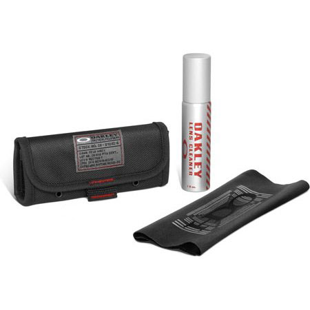 Oakley Lens Cleaning Kit - 07-