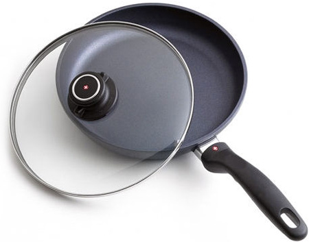 Swiss Diamond 11 ' Fry Pan With Lid - 6428C