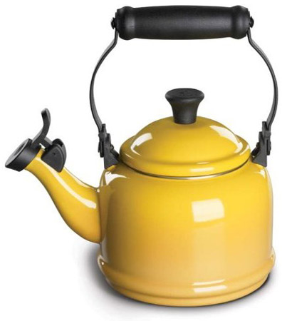 Le Creuset Demi Dijon Teakettle - Q9401-70