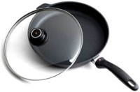 Swiss Diamond 12.5 ' Covered Fry Pan - 6432C