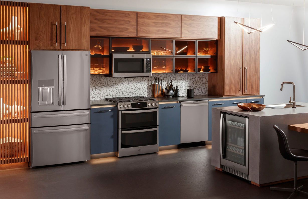 Lifestyle Kitchen View Of Ge Profile Gas Range