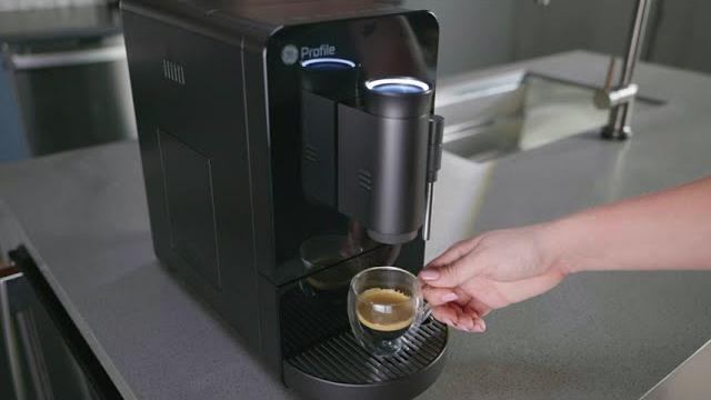 GE Profile Coffee Makers & Espresso Machines P7CEBBS6RBB Videos Abt