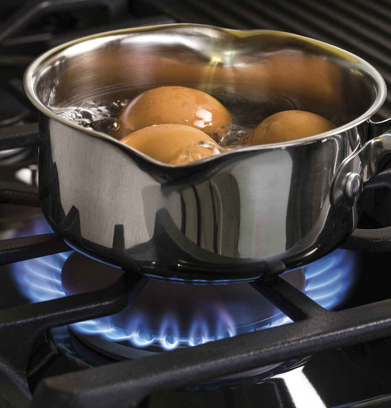 Boiling Burner View Of Ge Profile Gas Range