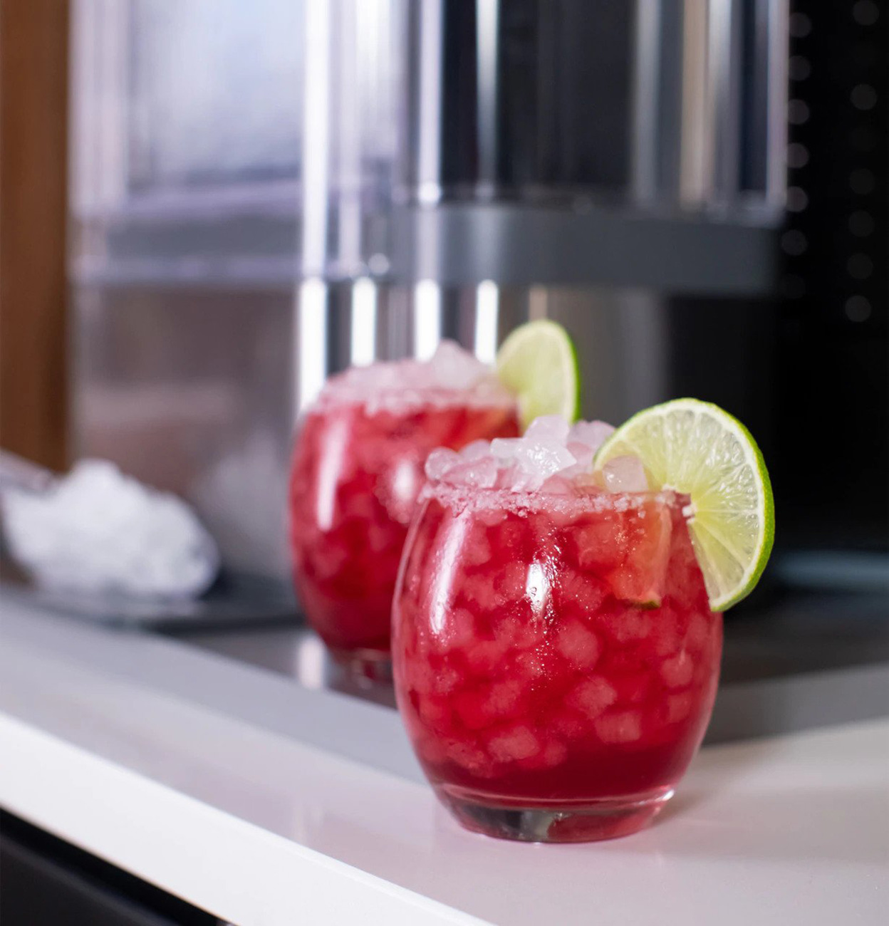 Lifestyle Image of Ice Maker 3