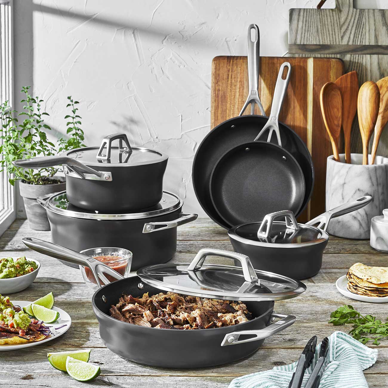 Zwilling JA Henckels - 66200-010 - Cookware Sets