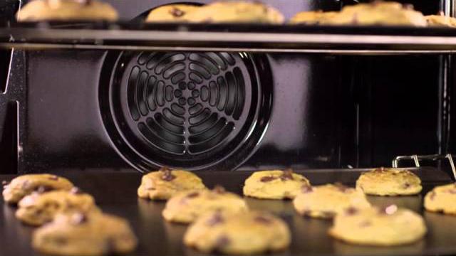 Watch Perfect Results: Consistent, Even Baking with European Convection
