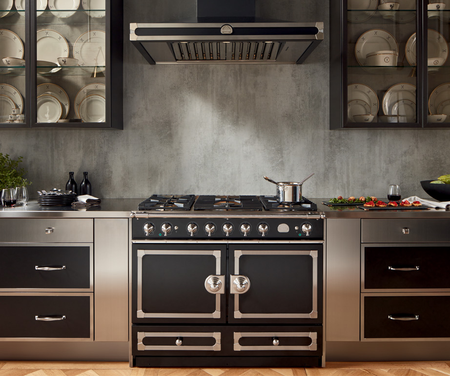 La Cornue Cornuf&eacute; Series at Abt