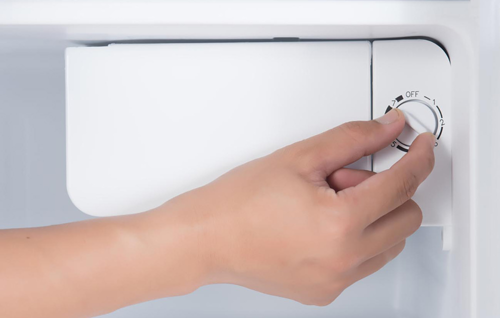 Changing Temperature in Refrigerator