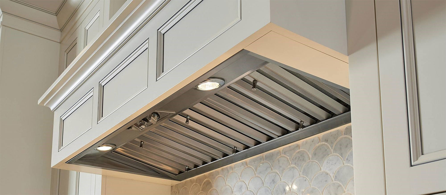 Wolf 40" Stainless Steel 19" Depth Pro Hood Liner - PL401912