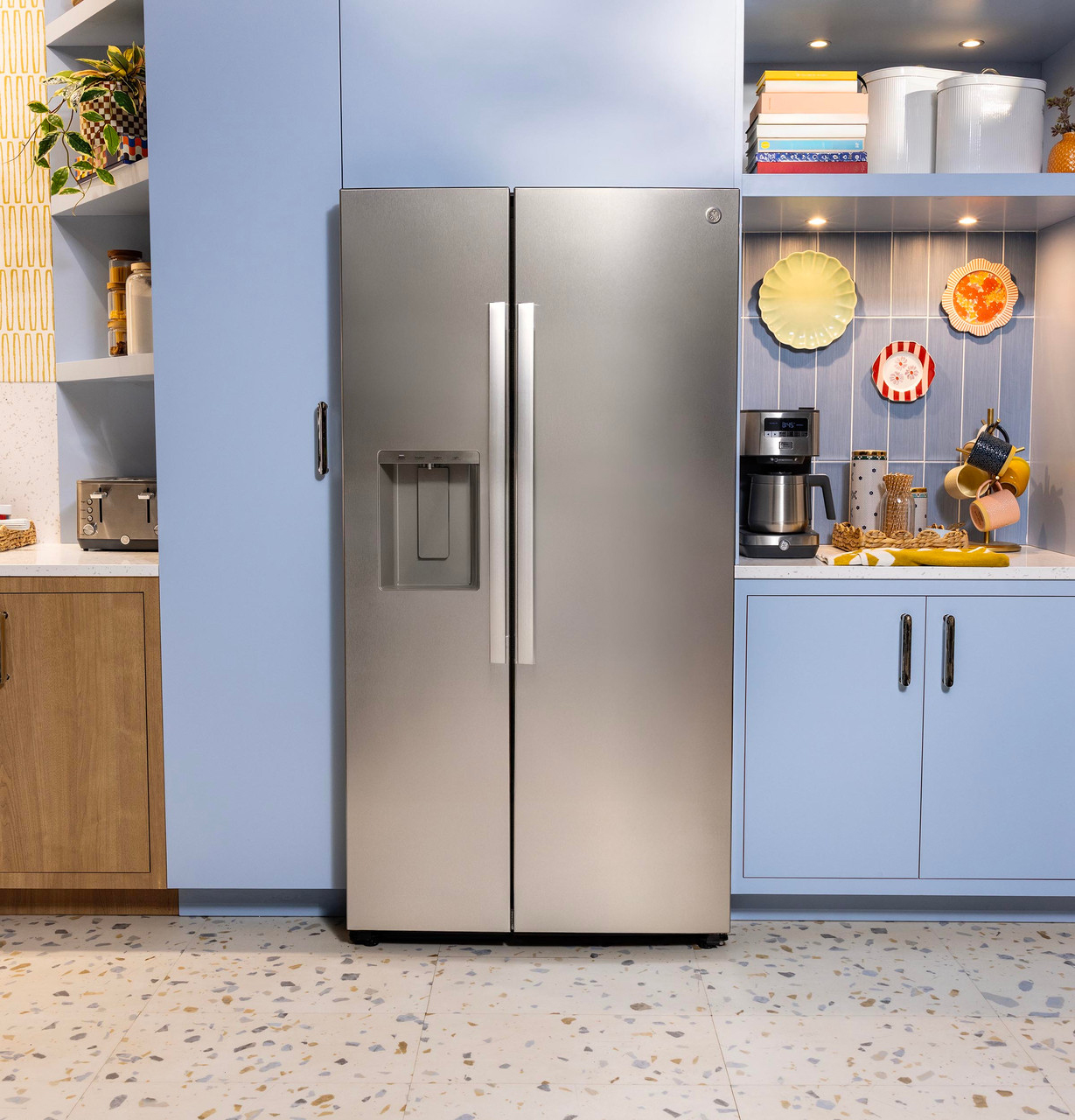 Lifestyle Front view of GE Refrigerator