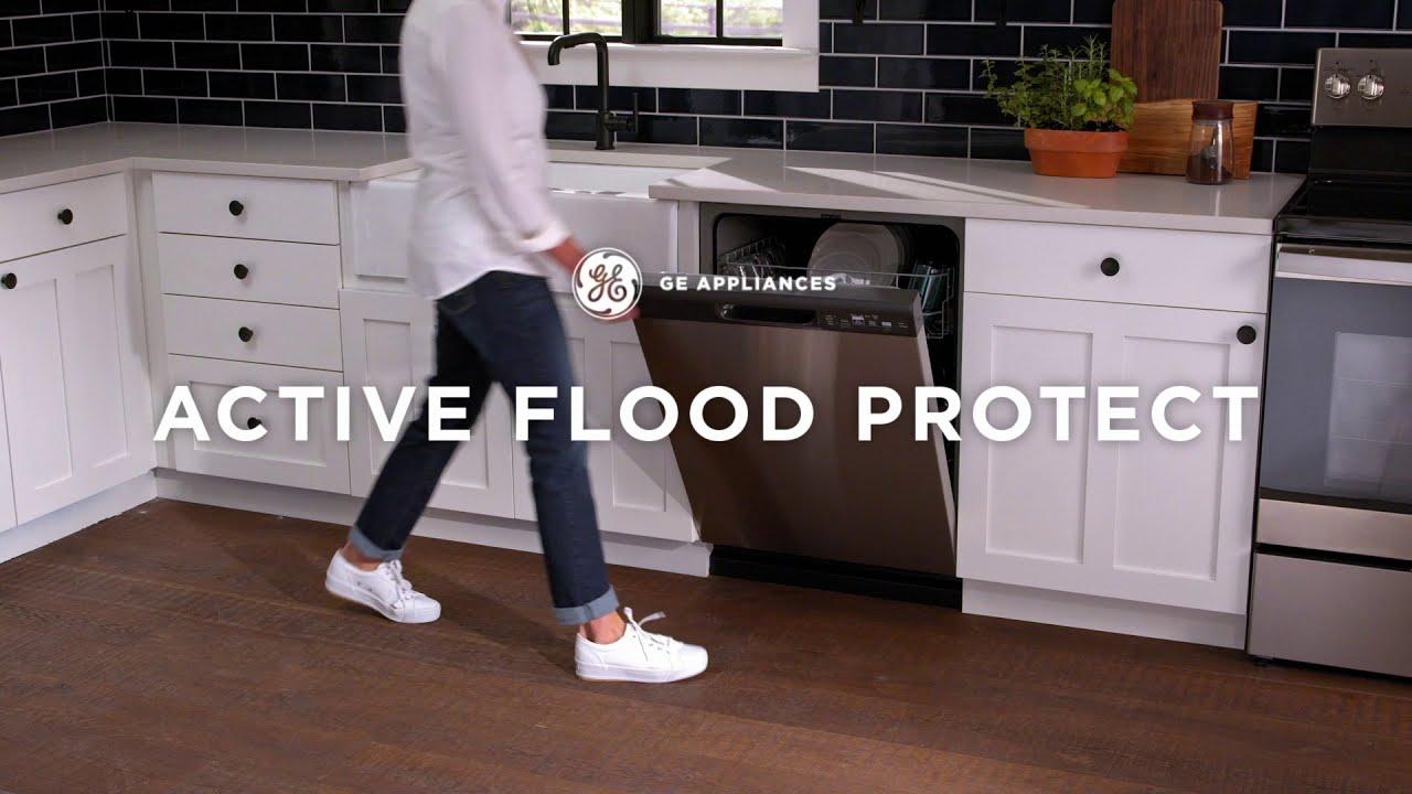 Watch GE Appliances Dishwasher With Active Flood Protect