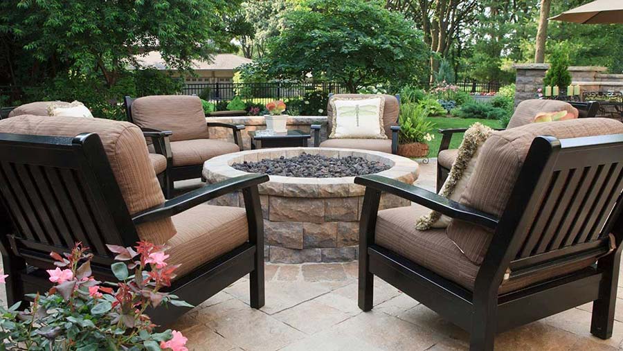 Fire Pits & Fire Tables
