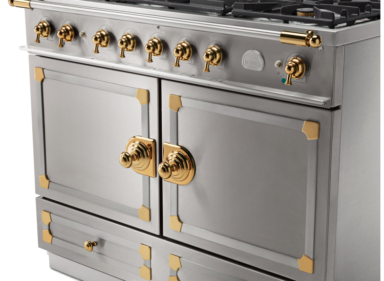 La Cornue CornuFe 110 43 In. Stainless Steel With Polished Brass Trim Dual Fuel Range - C1IF