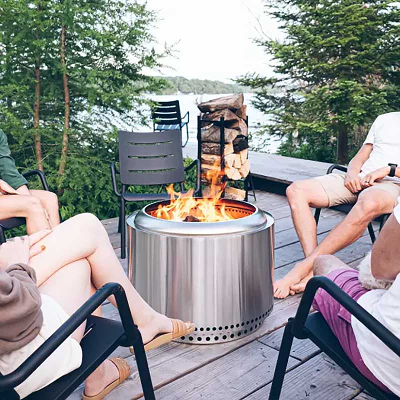 Lifestyle Image of Yukon 2.0 Fire Pit 8