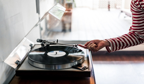 Victrola Stream Carbon Turntable - VPT-3000