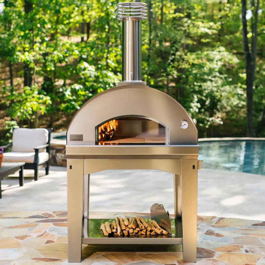 Lifestyle Front view of Fontana Pizza Oven