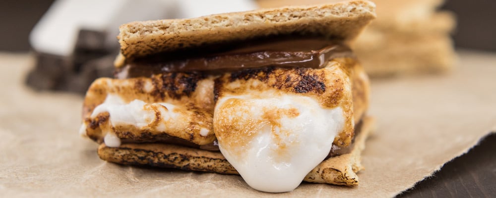 Napoleon Grills - Classic Smores On the Grill