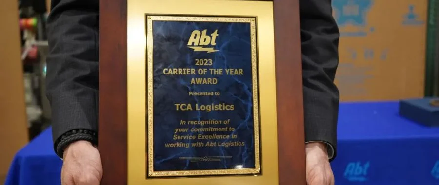Carrier of the year award for TCA logistics