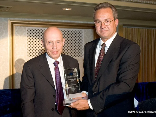 Bob Abt honored with the BBB Torchbearer Award