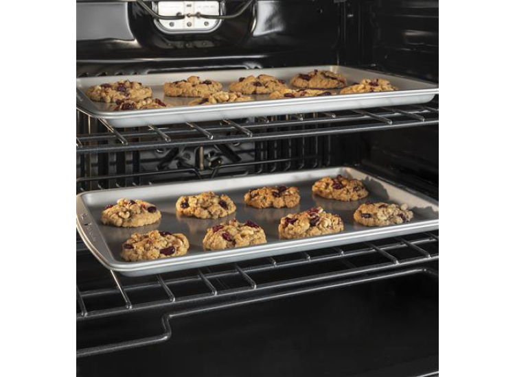 GE 30" White Built-In Single Wall Oven - JTS3000DNWW