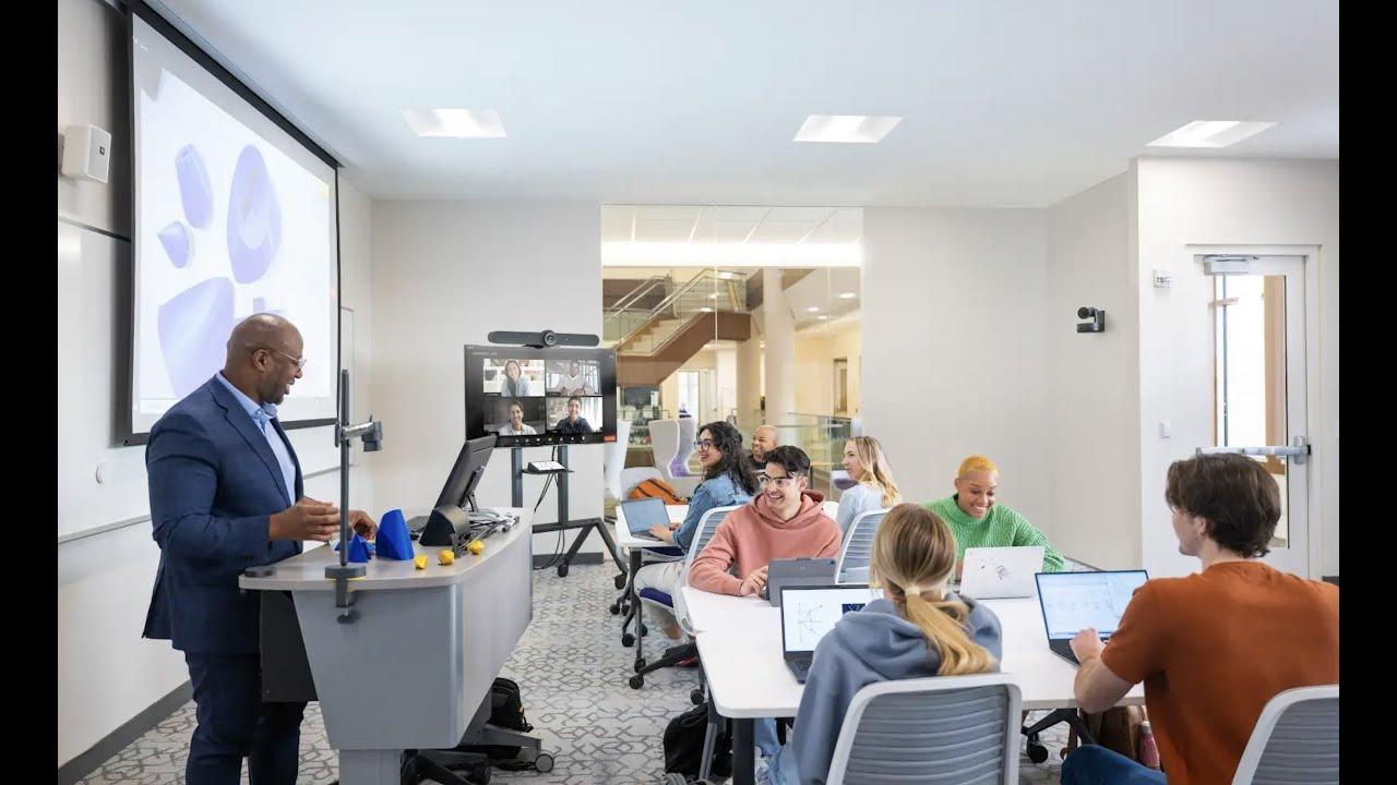 Watch In session. Everywhere. | Rally Camera Streamline Kit | Logitech for Education