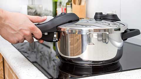Tips for Using a Pressure Cooker: Expert Tricks for Perfect Meals