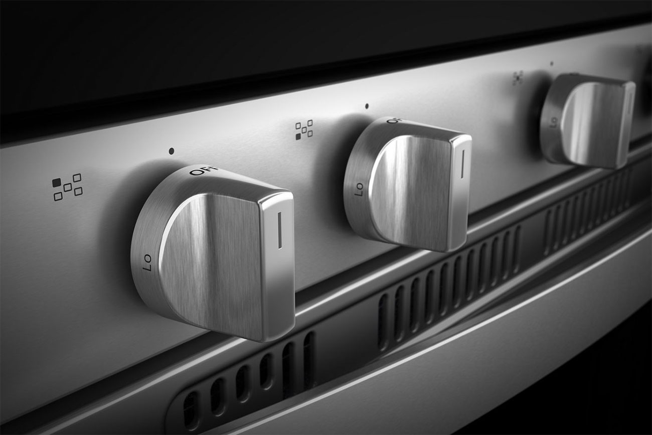 Angled view of control knobs
