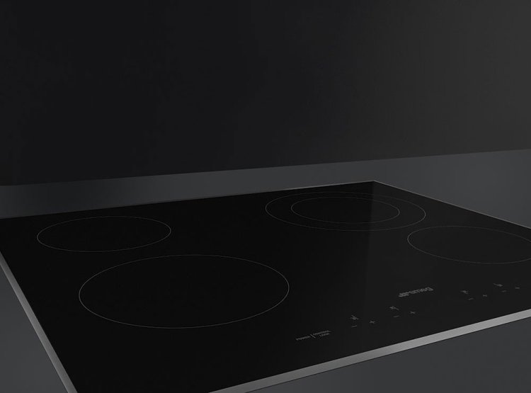 Large image of Smeg Ceramic Electric Cooktop 24-Inch in Black