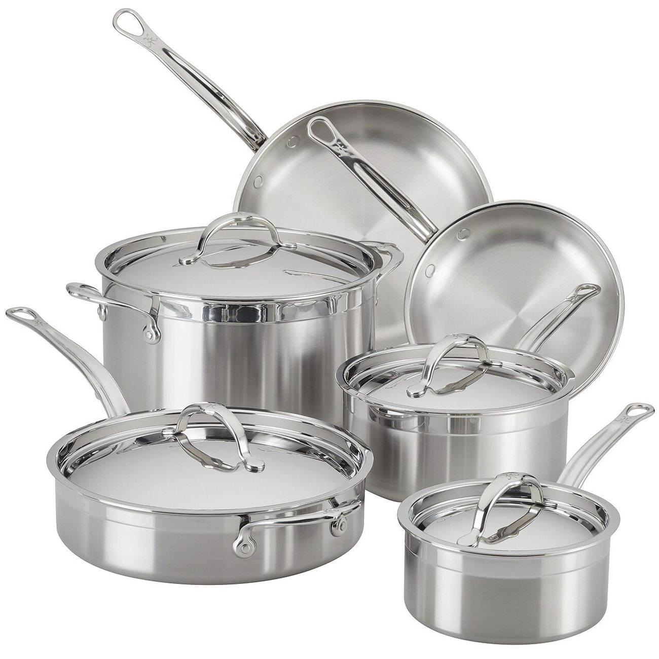 Aerial front view of 10-piece set