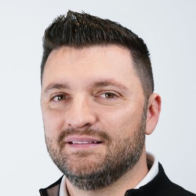 Headshot Image of Abt Specialist Dan