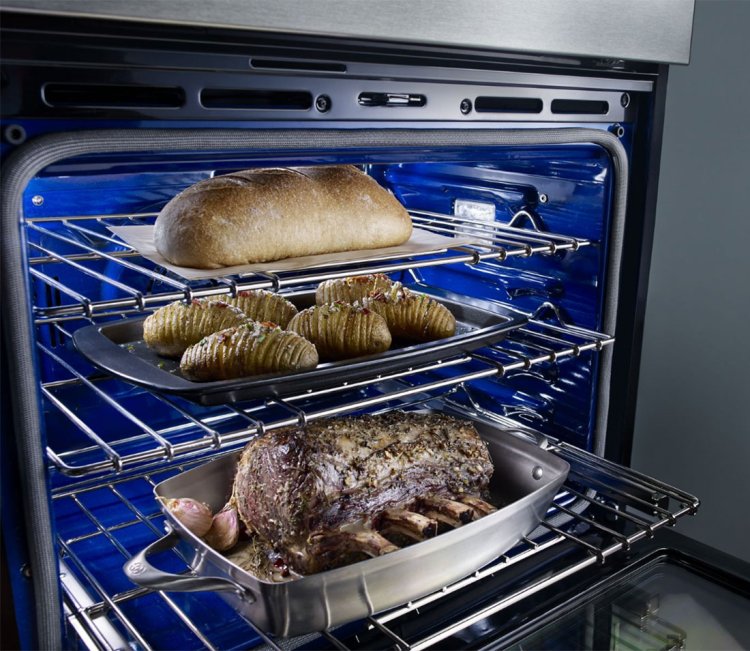 Large image of KitchenAid ADA 30" Stainless Steel Single Wall Oven With Even-Heat True Convection