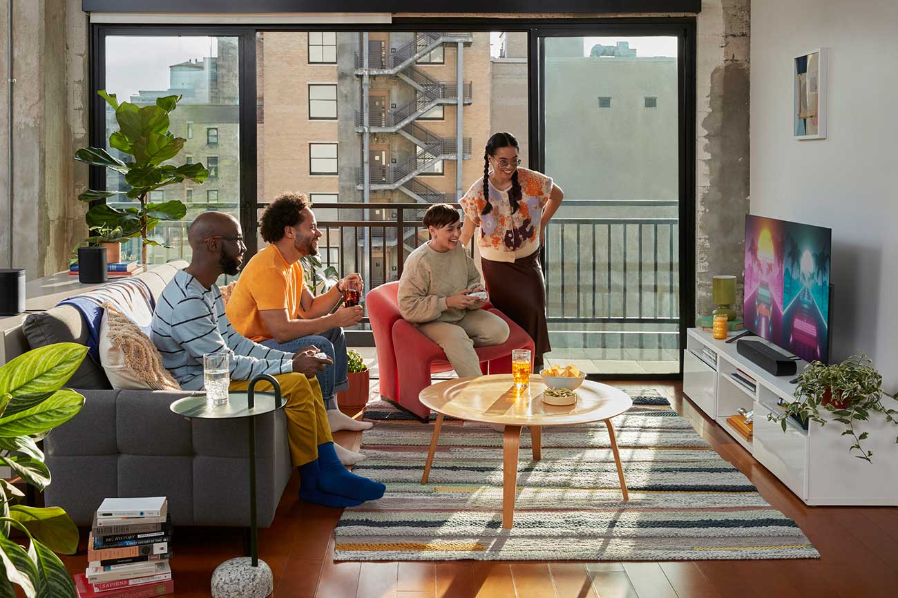 Lifestyle Image of Soundbar 4