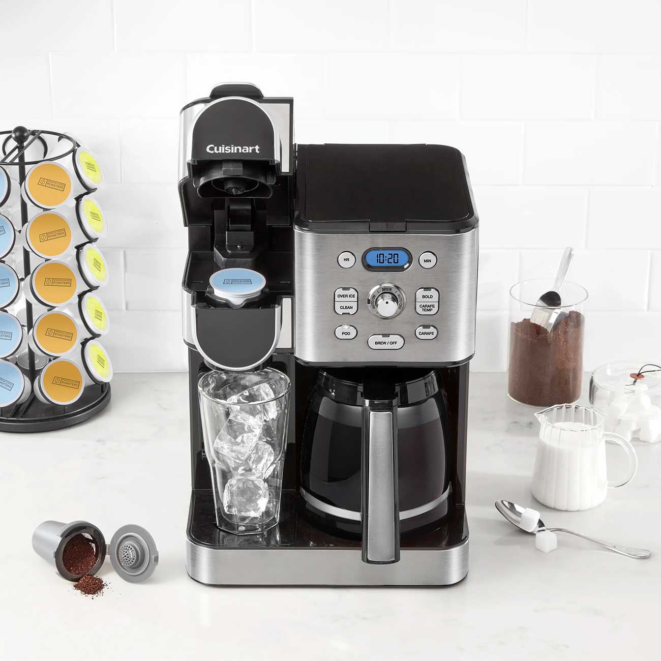 2-in-1 Coffee Maker in-use Detail 1