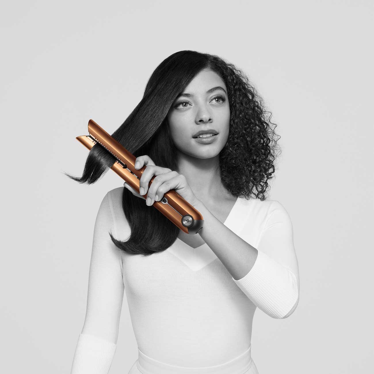 Dyson Corrale Being Used by Model 1