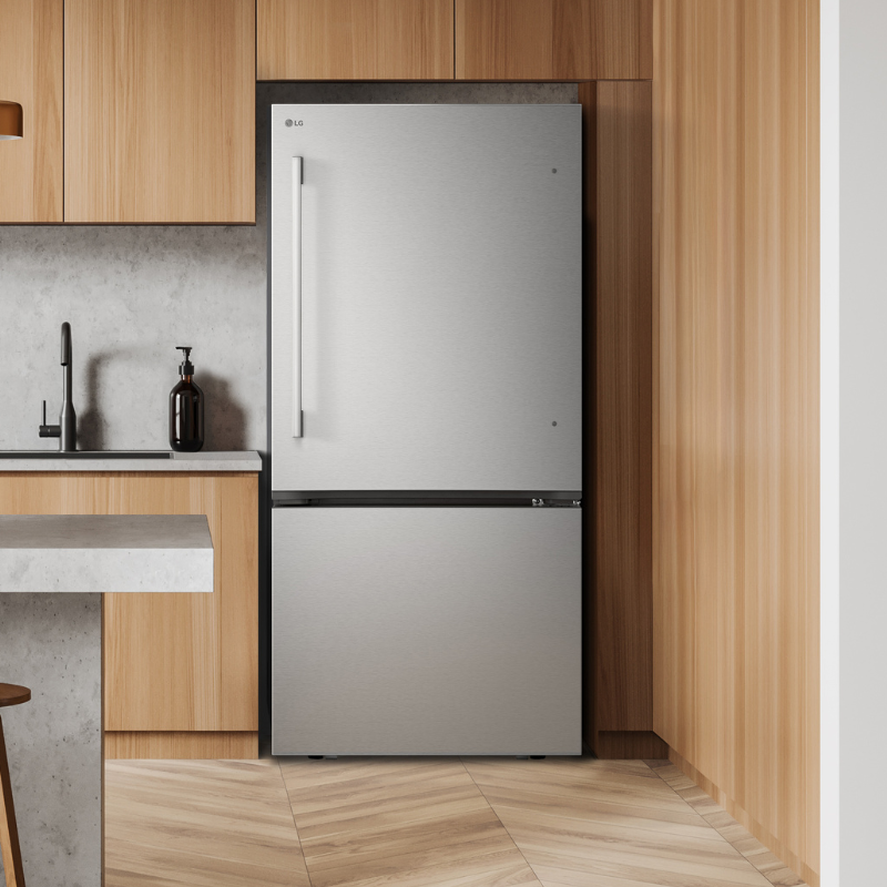 LG Bottom Freezer Refrigerators Lifestyle