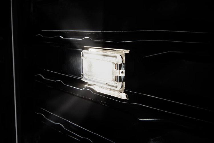 Large image of JennAir NOIR 48 In. Floating Glass Black And Stainless Steel Gas Professional-Style Range With Chrome-Infused Griddle And Grill