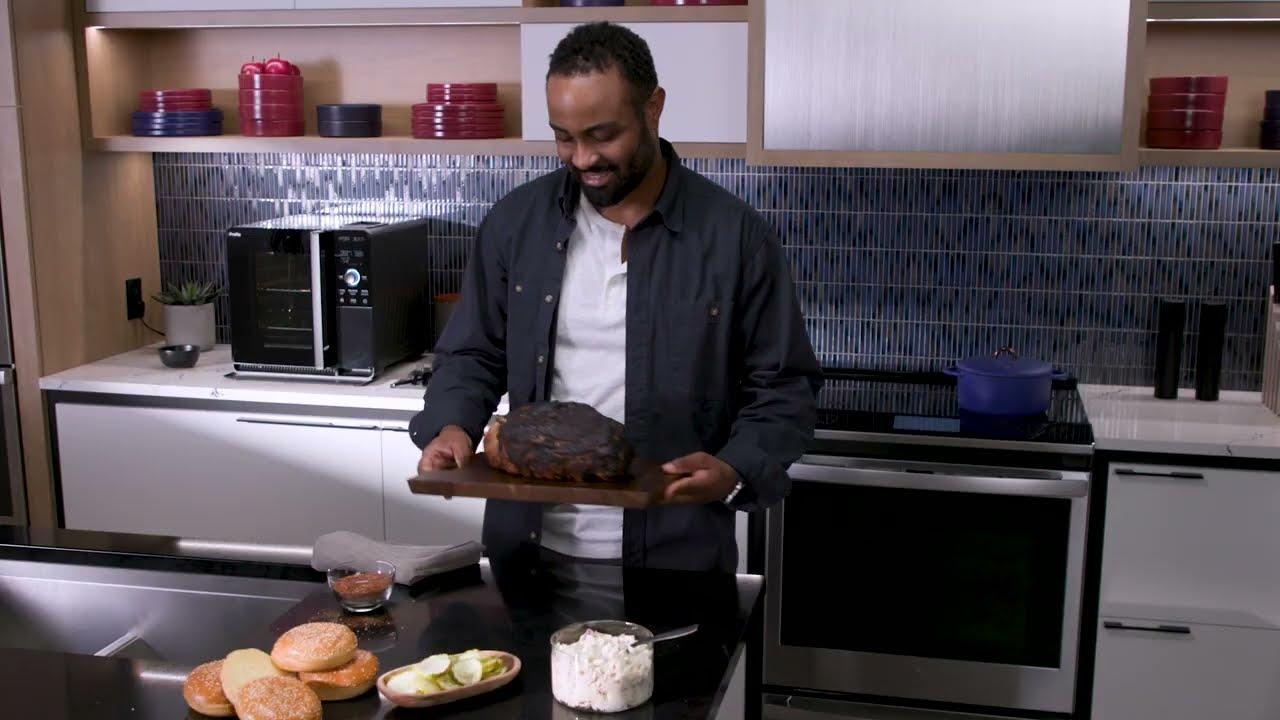 Watch GE Profile Smart Indoor Smoker: Active Smoke Filtration