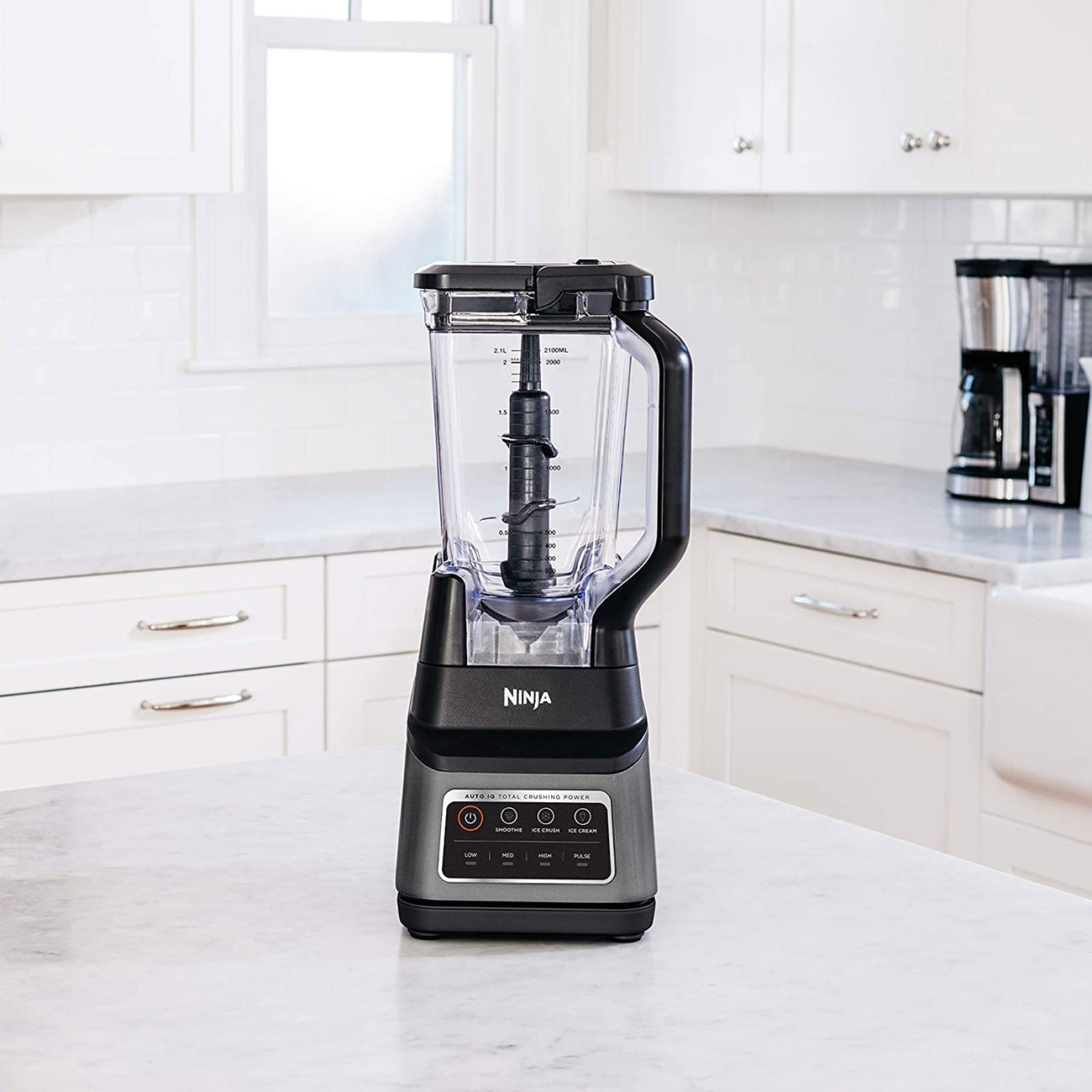 Ninja - BN701 - Blenders
