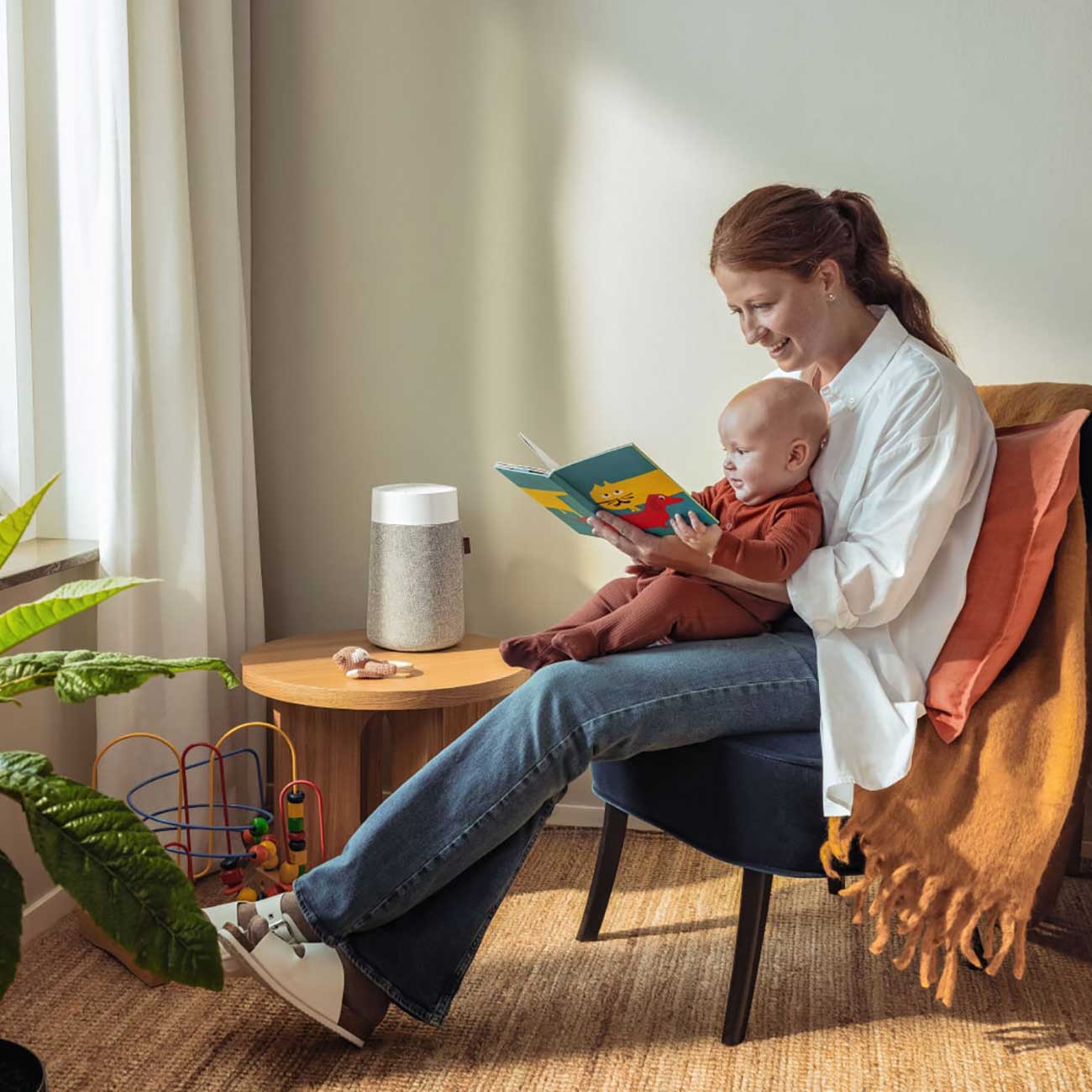Air Purifier in Home Setting Detail 1