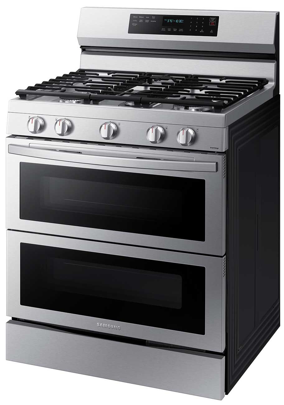 Angle view of closed oven door.