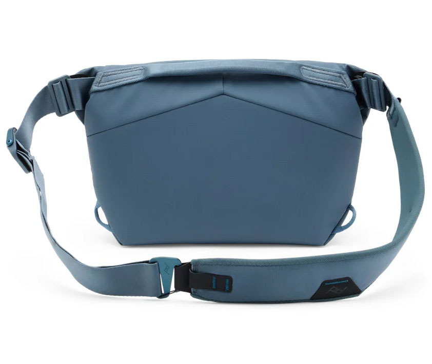 Rear View of the Peak Design Everyday Sling