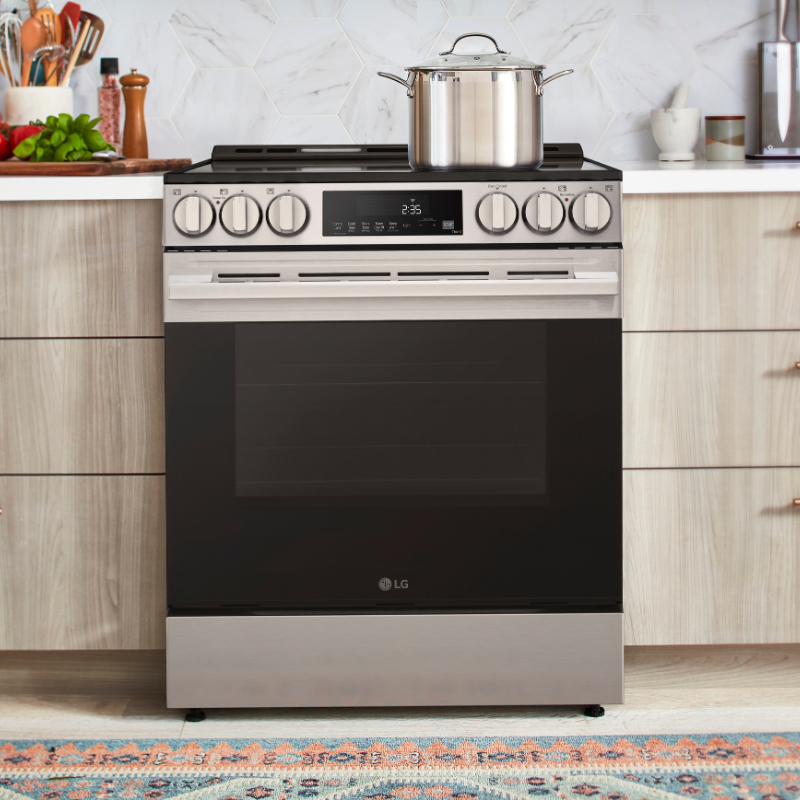 LG Slide-In Electric Ranges Lifestyle