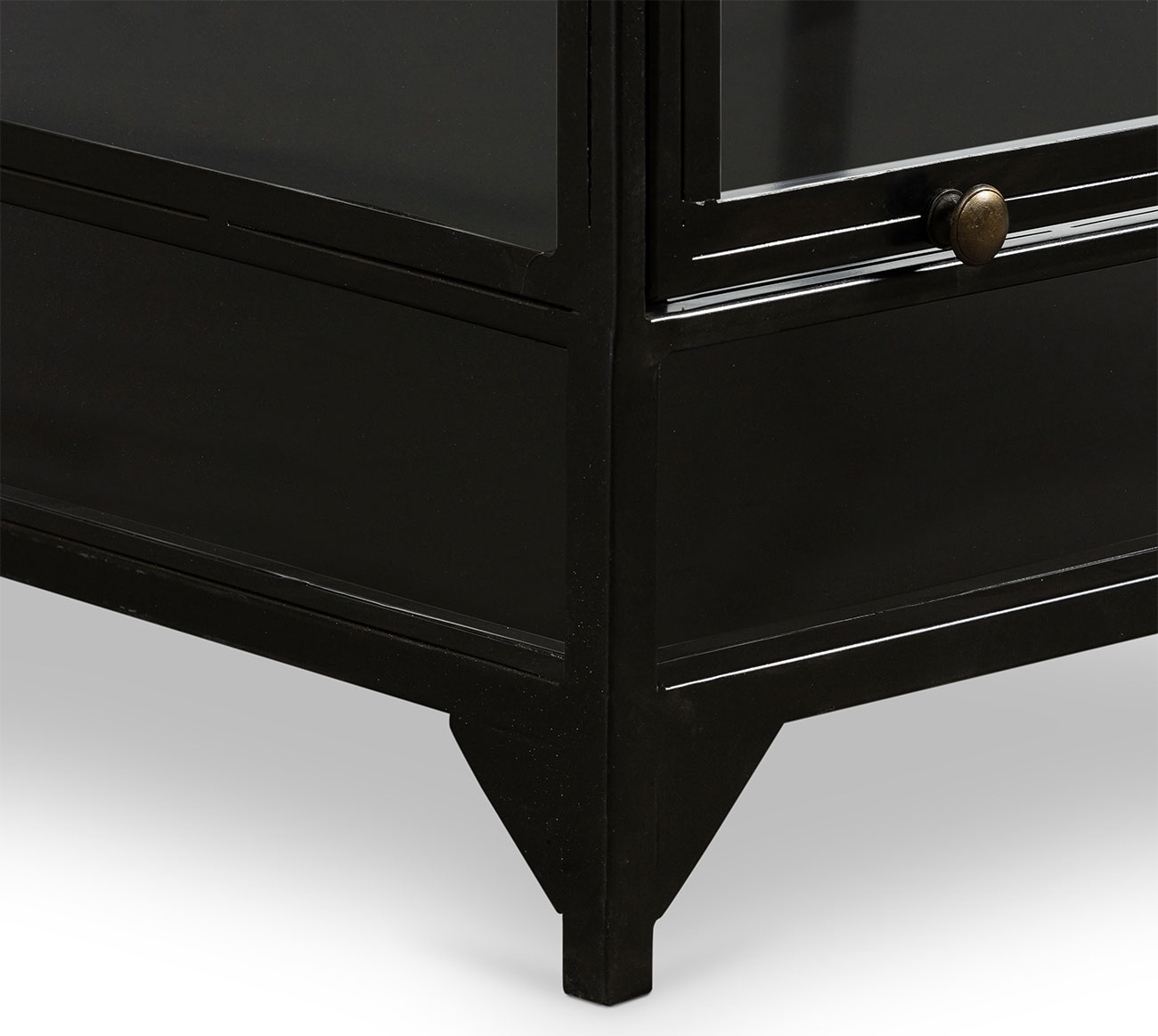 Close Up View 2 of the Belmont Collection Shadow Box Coffee Table