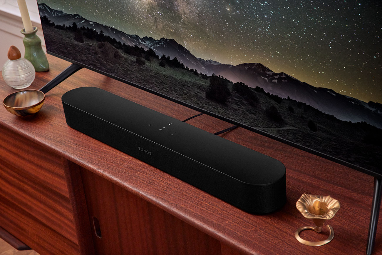 Lifestyle Image of Soundbar 2