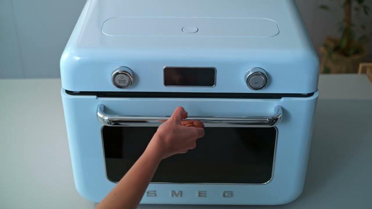 Watch Smeg 50's Style Countertop Combi Steam Oven (COF01) - Overview