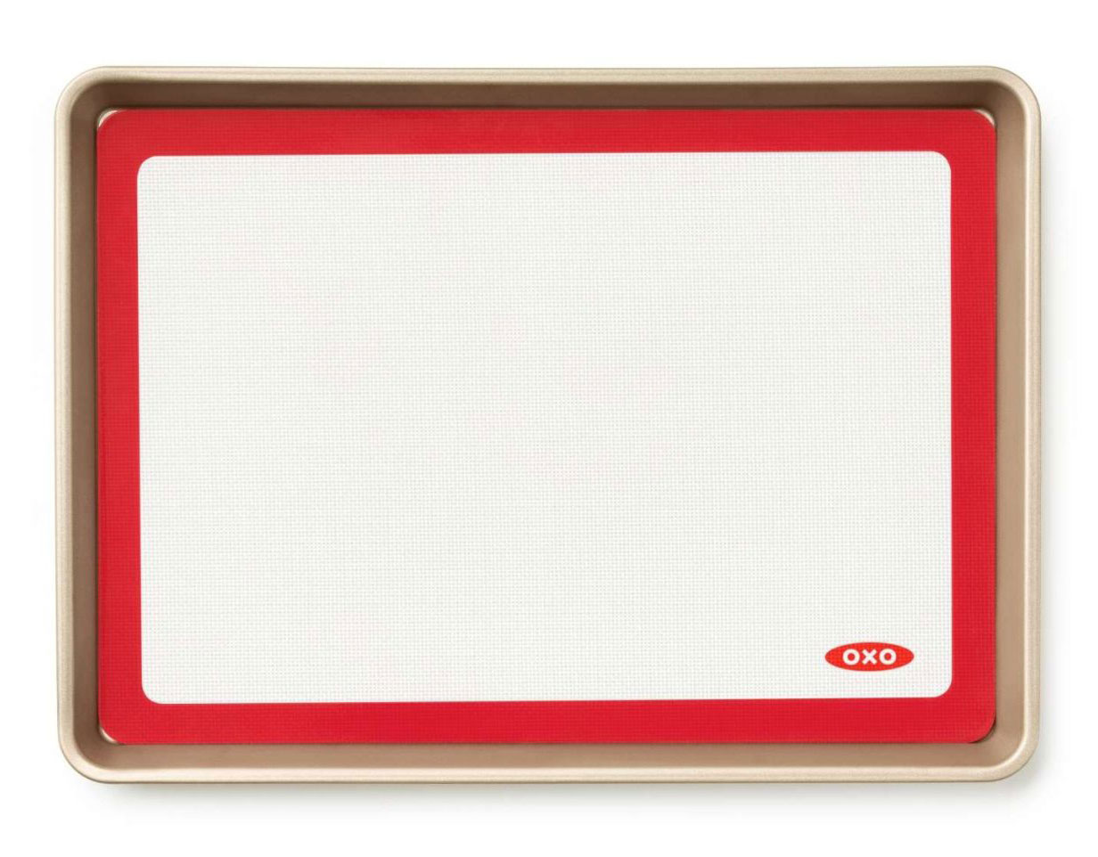 Top Front View of OXO Baking Mat On Top Of Pan