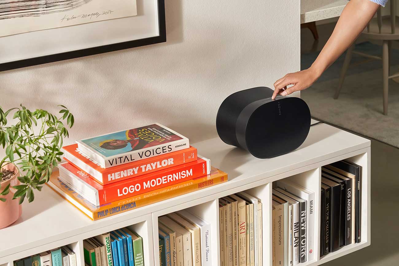 Lifestyle Image of Era 300 Speaker 3