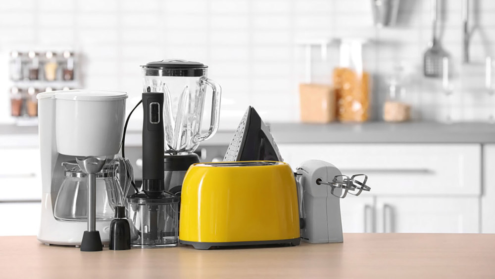 Kitchen with small appliances and kitchen drawers