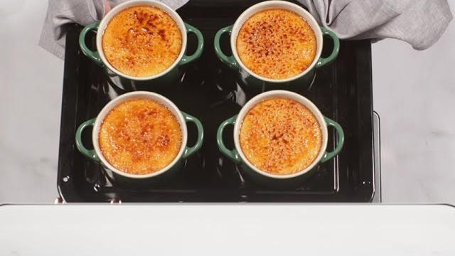 Watch Crisp Finish l Caf Couture Oven with Air Fry