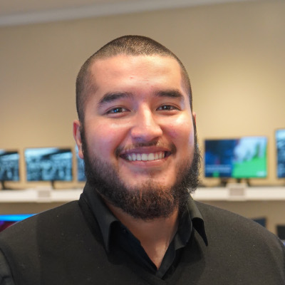 Headshot Image of Abt Specialist Christopher
